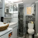 George House * סלוניקי